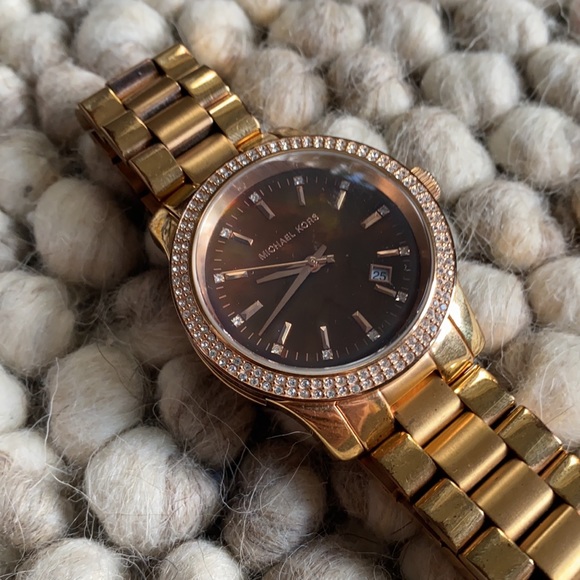 Michael Kora Watch - Picture 2 of 2